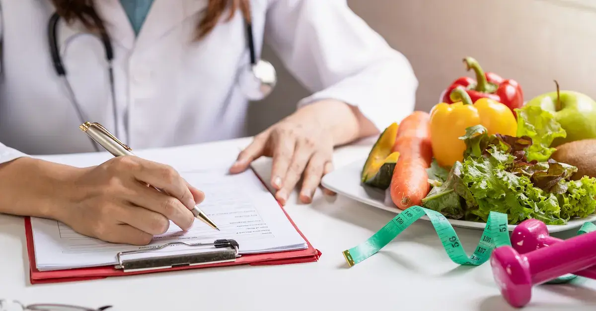Doctor providing personalized lifestyle wellness consultation